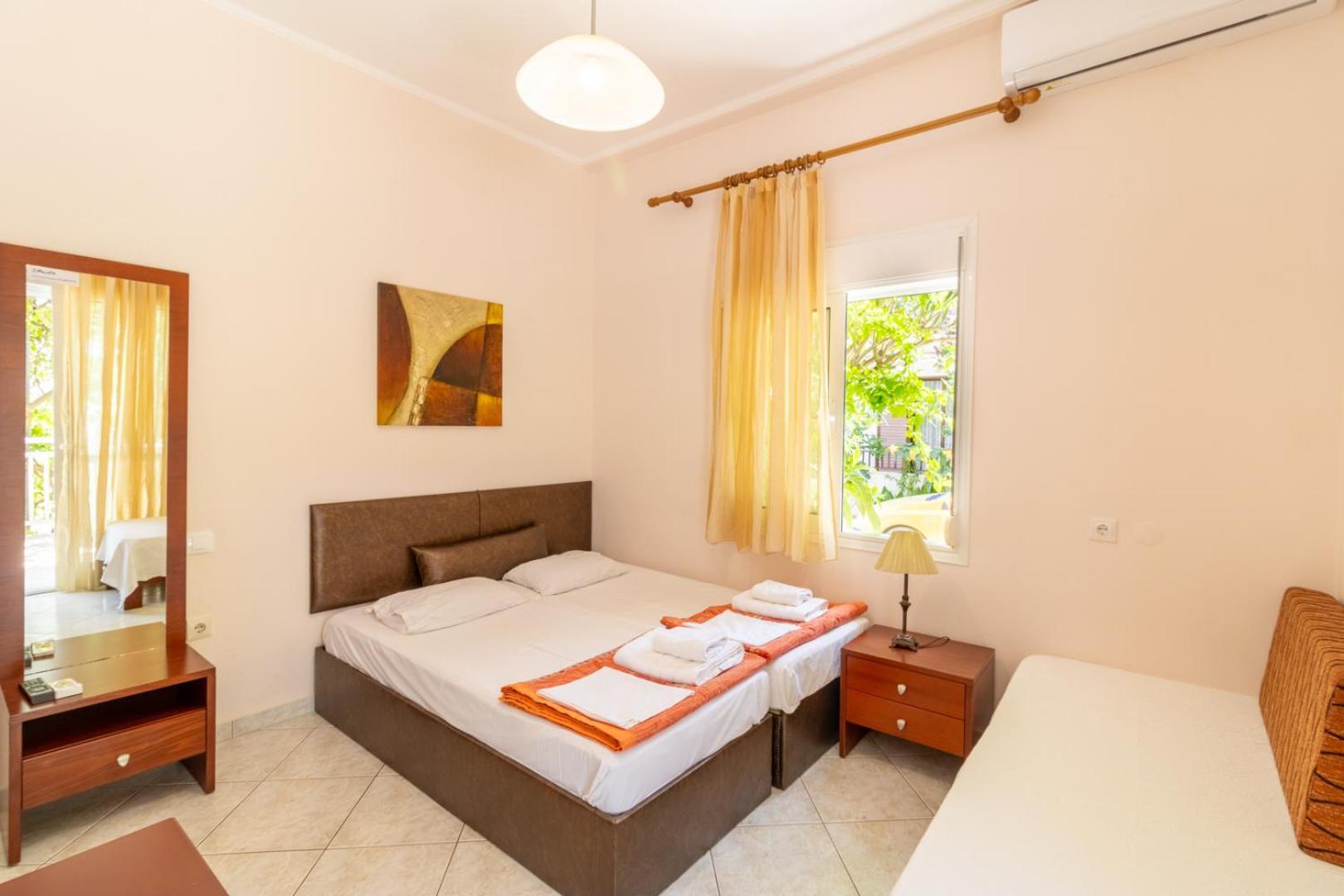 Ferienwohnung Iliadis House Sarti Zimmer foto